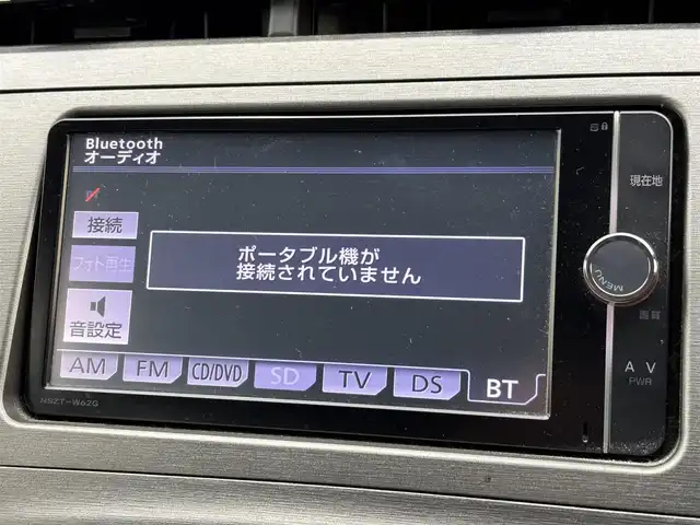 トヨタ プリウス S 滋賀県 2014(平26)年 11.2万km ライトパープルマイカ ワンオーナー/純正ナビ/・Bluetooth/フルセグ/・CD/DVD/バックカメラ/ステアリングリモコン/ETC/トノカバー/電動格納ミラー/HIDオートライト/フォグライト/スマートキー