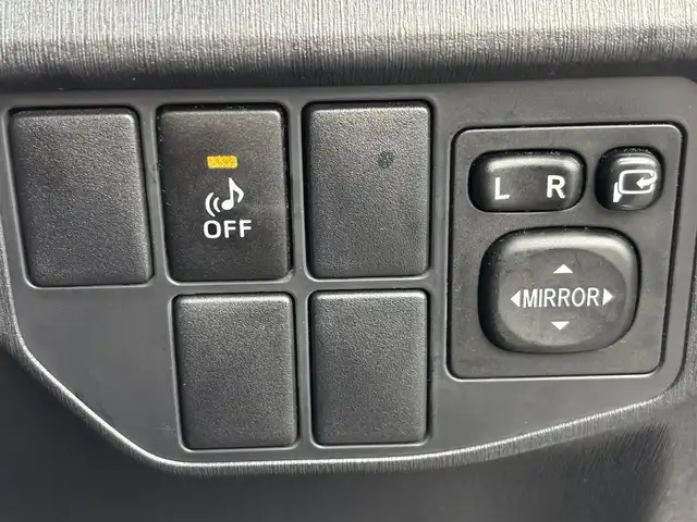 トヨタ プリウス S 滋賀県 2014(平26)年 11.2万km ライトパープルマイカ ワンオーナー/純正ナビ/・Bluetooth/フルセグ/・CD/DVD/バックカメラ/ステアリングリモコン/ETC/トノカバー/電動格納ミラー/HIDオートライト/フォグライト/スマートキー