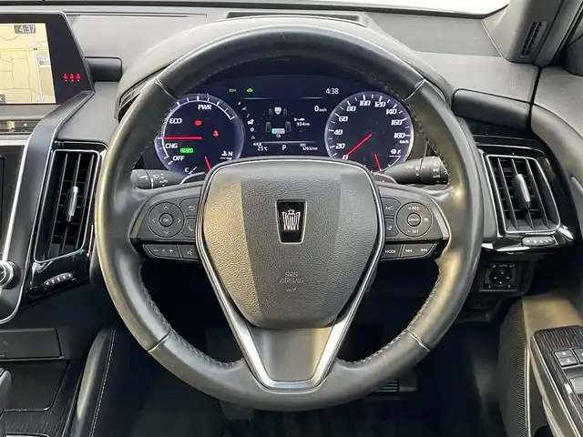トヨタ クラウン ハイブリッド S Cパッケージ 福岡県 2019(平31)年 3.2万km ホワイトパールクリスタルシャイン 黒革シート/トヨタセーフティセンス/PCS/LDA/クリアランスソナー/メーカーナビ/フルセグTV/CD/DVD/BT/SD/AUX/USB/全周囲カメラ/レーダークルーズコントロール/ＢＳＭ/ステアリングヒーター/前席シートヒーター／ベンチレーション/前席パワーシート/パドルシフト/HUD/パーキングアシスト/ビルトインETC/AC100V/LEDオートライト/オートハイビーム/フォグランプ/スマートキー/プッシュスタート/電動パーキング/ブレーキホールド/ステアリングリモコン/電格ミラー
