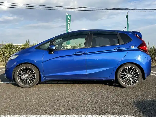 ホンダ フィット 13G Lパッケージ 宮城県 2016(平28)年 4.6万km ブリリアントスポーティブルーメタリック2トーン 純正SDナビ/（VXM-174VFXi）/フルセグTV/前方ドライブレコーダー/ETC/バックカメラ/スマートキー/社外17インチアルミホイール