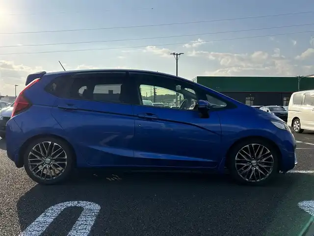 ホンダ フィット 13G Lパッケージ 宮城県 2016(平28)年 4.6万km ブリリアントスポーティブルーメタリック2トーン 純正SDナビ/（VXM-174VFXi）/フルセグTV/前方ドライブレコーダー/ETC/バックカメラ/スマートキー/社外17インチアルミホイール