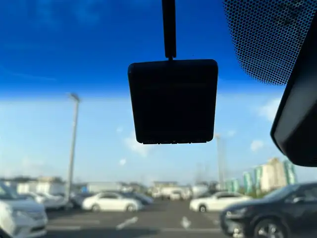 ホンダ フィット 13G Lパッケージ 宮城県 2016(平28)年 4.6万km ブリリアントスポーティブルーメタリック2トーン 純正SDナビ/（VXM-174VFXi）/フルセグTV/前方ドライブレコーダー/ETC/バックカメラ/スマートキー/社外17インチアルミホイール