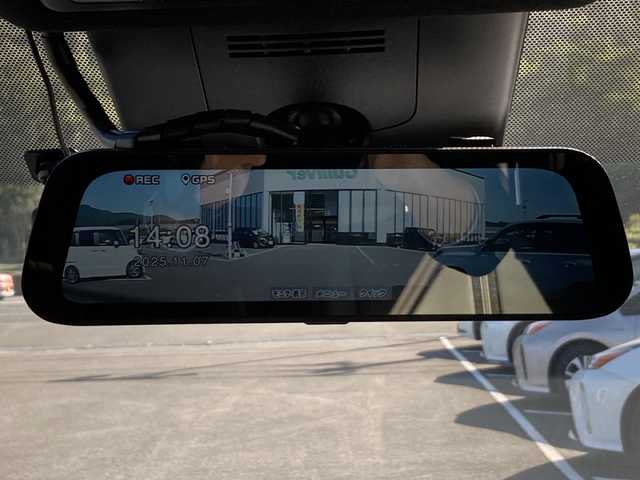 トヨタ ノア ハイブリッド S－Z 佐賀県 2023(令5)年 2.1万km スパークリングブラックパールクリスタルシャイン モデリスタエアロ/純正10.5インチディスプレイオーディオ/パノラマミックビューモニター/快適利便パッケージ/・パワーバックドア/・2列目シートヒーター/・ステアリングヒーター/・オットマン/プリクラッシュセーフティ/レーンディパーチャーアラート/オートハイビーム/アダプティブクルーズコントロール/パーキングアシスト/Advanced Drive/フロントクロストラフィックアラート/レーンチェンジアシスト/ブラインドスポットモニター/クリアランスソナー/ドライバーモニター/両側パワースライドドア/電動パーキングブレーキ/オートブレーキホールド/ハーフレザーシート/ドライブレコーダー/ステアリングリモコン/ビルトインETC2.0/プッシュスタート/スマートキー/LEDヘッドライト/フォグライト/純正アルミホイール