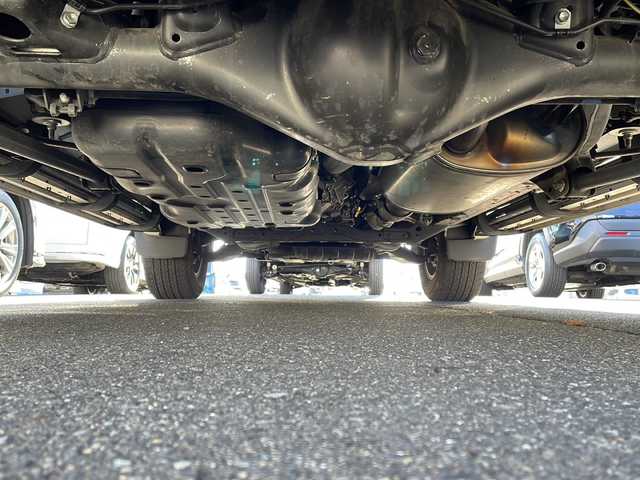 トヨタ ランドクルーザー プラド TX Lパッケージ 岩手県 2023(令5)年 2.3万km ホワイトパールクリスタルシャイン 純正SDナビ/AM/FM/CD/DVD/Bluetooth/フルセグTV/バックカメラ/サンルーフ/ドライブレコーダー/レーダークルーズコントロール/衝突被害軽減ブレーキ/レーンキープアシスト/横滑り防止装置/アイドリングストップ/パワーシート/シートヒーター/オートライト/オートハイビーム/LEDヘッドライト/スマートキー/プッシュスタート/電動格納ミラー/純正17インチAW/純正フロアマット/保証書/取扱説明書”