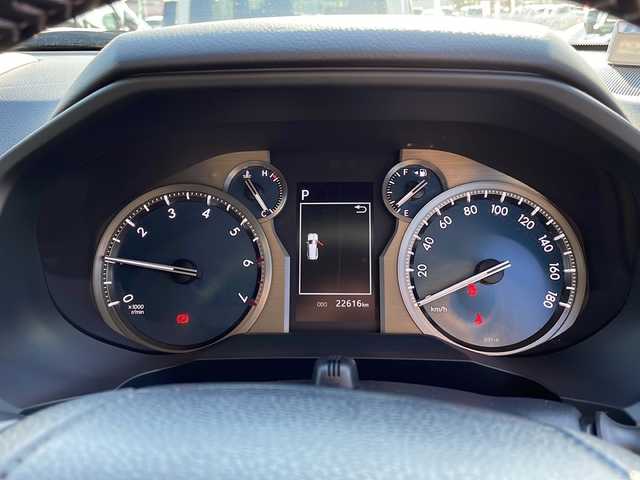 トヨタ ランドクルーザー プラド TX Lパッケージ 岩手県 2023(令5)年 2.3万km ホワイトパールクリスタルシャイン 純正SDナビ/AM/FM/CD/DVD/Bluetooth/フルセグTV/バックカメラ/サンルーフ/ドライブレコーダー/レーダークルーズコントロール/衝突被害軽減ブレーキ/レーンキープアシスト/横滑り防止装置/アイドリングストップ/パワーシート/シートヒーター/オートライト/オートハイビーム/LEDヘッドライト/スマートキー/プッシュスタート/電動格納ミラー/純正17インチAW/純正フロアマット/保証書/取扱説明書”