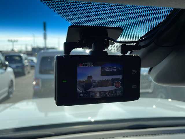 トヨタ ランドクルーザー プラド TX Lパッケージ 岩手県 2023(令5)年 2.3万km ホワイトパールクリスタルシャイン 純正SDナビ/AM/FM/CD/DVD/Bluetooth/フルセグTV/バックカメラ/サンルーフ/ドライブレコーダー/レーダークルーズコントロール/衝突被害軽減ブレーキ/レーンキープアシスト/横滑り防止装置/アイドリングストップ/パワーシート/シートヒーター/オートライト/オートハイビーム/LEDヘッドライト/スマートキー/プッシュスタート/電動格納ミラー/純正17インチAW/純正フロアマット/保証書/取扱説明書”