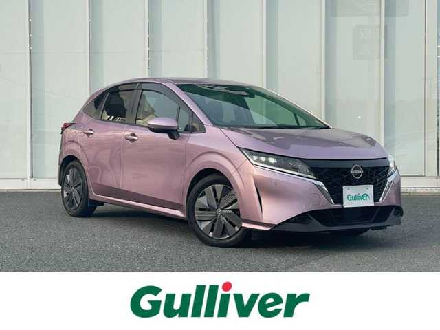 日産 ノート X 福岡県 2022(令4)年 4.5万km ピンク メーカーオプションナビ(AM/FM/フルセグ/Bluetooth/HDMI)/全方位カメラ/D席シートヒーター/デジタルインナーミラー/ステアリングヒーター/エマージェンシーブレーキ/コーナーセンサー/後方支援システム/純正ドラレコ/ETC2.0/LEDヘッドライト/オートマチックハイビーム/オートライト/純正フロアマット/プッシュスタート/電格ミラー