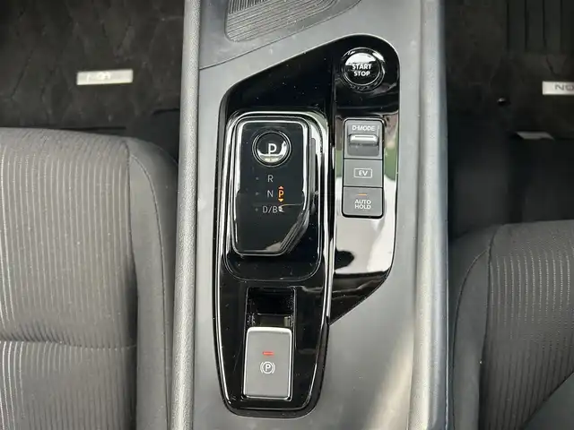 日産 ノート X 福岡県 2022(令4)年 4.5万km ピンク メーカーオプションナビ(AM/FM/フルセグ/Bluetooth/HDMI)/全方位カメラ/D席シートヒーター/デジタルインナーミラー/ステアリングヒーター/エマージェンシーブレーキ/コーナーセンサー/後方支援システム/純正ドラレコ/ETC2.0/LEDヘッドライト/オートマチックハイビーム/オートライト/純正フロアマット/プッシュスタート/電格ミラー