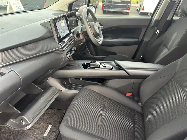 日産 ノート X 福岡県 2022(令4)年 4.5万km ピンク メーカーオプションナビ(AM/FM/フルセグ/Bluetooth/HDMI)/全方位カメラ/D席シートヒーター/デジタルインナーミラー/ステアリングヒーター/エマージェンシーブレーキ/コーナーセンサー/後方支援システム/純正ドラレコ/ETC2.0/LEDヘッドライト/オートマチックハイビーム/オートライト/純正フロアマット/プッシュスタート/電格ミラー