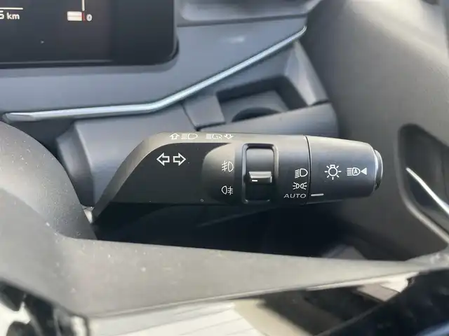 日産 ノート X 千葉県 2021(令3)年 3.2万km バーガンディー プロパイロット/　衝突軽減ブレーキ/レーンキープアシスト/　レーダークルーズコントロール/オートハイビーム/　クリアランスソナー/ブラインドスポットモニター/純正メーカーディスプレイナビ/　フルセグ/BT/USB/カープレイ/アラウンドビューモニター/ステアリングスイッチ/ETC2.0/シートヒーター(D/N席)/ステアリングヒーター/LEDヘッドライト/オートライト/フォグライト/電動パーキングブレーキ/スマートキー/プッシュスタート/純正フロアマット/純正ホイール