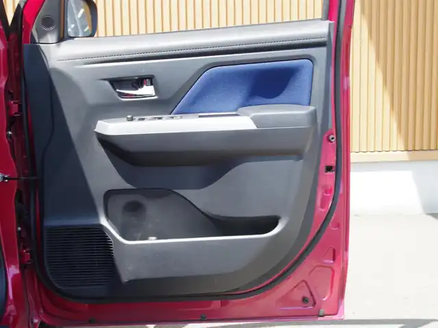 トヨタ ルーミー カスタムG S 埼玉県 2018(平30)年 8万km マゼンタベリーマイカM