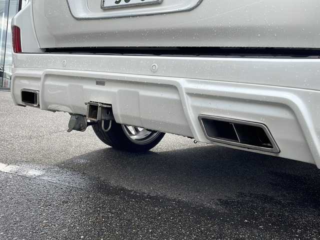 トヨタ ランドクルーザー ZX 新潟県 2015(平27)年 13万km ホワイトパールクリスタルシャイン 社外ホイール24インチ〈LOWENHATT] /社外エアロ〈branew〉/サンルーフ/クルーズコントロール/ルーフレール/シートメモリー/全席シートヒーター/本革レザーシート/自動防眩ミラー/後席モニター/純正フロアマット/ウッドコンビステアリング/フォグランプ/バックカメラ/フルセグ/ビルトインETC/４WD/カーテンエアバック/スマートキー/WACエアコン