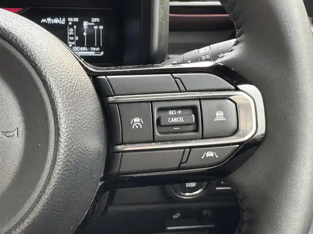 スズキ スペーシア カスタム HYBRID XS 滋賀県 2024(令6)年 0.8万km ブルーイッシュブラックパール3 純正ナビ/全方位カメラ/両側パワースライドドア/LEDヘッドライト/クルーズコントロール/レーンキープアシスト/純正15AW/ハーフレザーシート/シートヒーター/ハンドルヒーター/革巻きステアリング/ETC/プッシュスタート/スマートキー