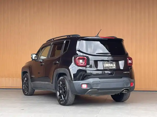 クライスラー・ジープ ジープ レネゲード リミテッド 愛知県 2019(平31)年 5万km ブラック 純正ナビ /フルセグTV /Bluetooth /バックカメラ /黒革シート /シートヒーター/パワーシート/ACC /レーンキープ /ブラインドスポット /純正17インチブラックアルミホイール /LEDヘッドライト/ドラレコ/コーナーセンサー/スマートキー/スペアキー/取扱説明書/保証書