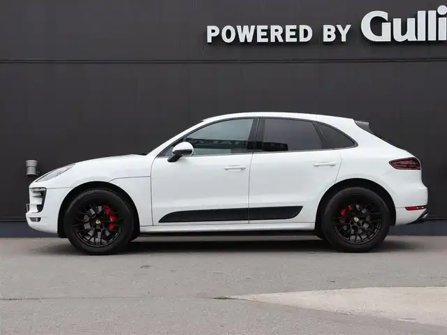ポルシェ マカン GTS 長野県 2017(平29)年 5万km 白 ・スポーツクロノ/スポーツデザインパッケージ/・赤革シート /・純正ナビ /・バックカメラ /・CarPay/・クルーズコントロール /・レーンディパチャーW /・全席シートヒーター /・パワーバックドア /・純正20AW /・LEDライト