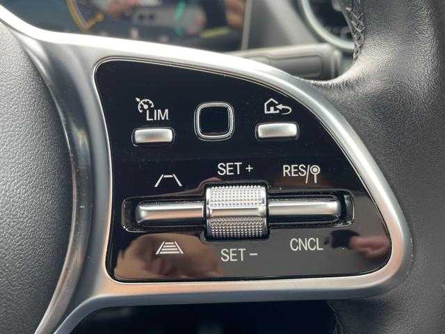 メルセデス・ベンツ ＧＬＡ２００ｄ 埼玉県 2020(令2)年 1.9万km 黒 ワンオーナー　/黒半革　/純正ナビ　/ＬＥＤヘッドライト　/地デジ　　/レーダーセフティＰ　/純正１８インチアルミホイール　/パワートランクグリッド　/アラウンドビューカメラ