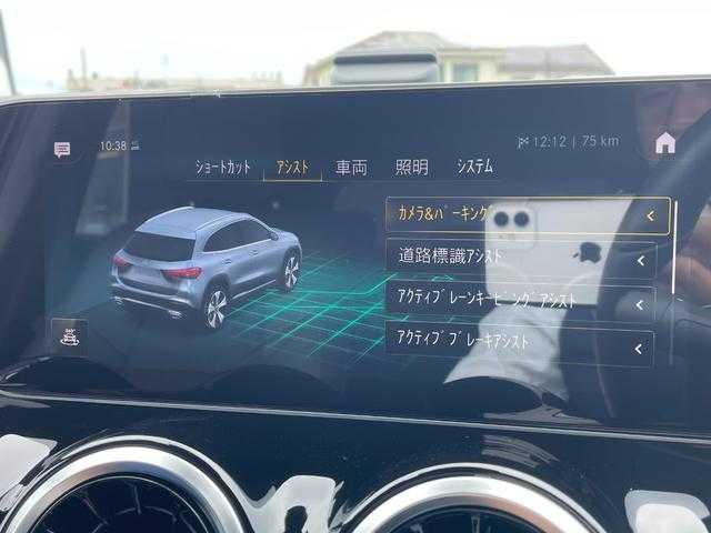 メルセデス・ベンツ ＧＬＡ２００ｄ 埼玉県 2020(令2)年 1.9万km 黒 ワンオーナー　/黒半革　/純正ナビ　/ＬＥＤヘッドライト　/地デジ　　/レーダーセフティＰ　/純正１８インチアルミホイール　/パワートランクグリッド　/アラウンドビューカメラ