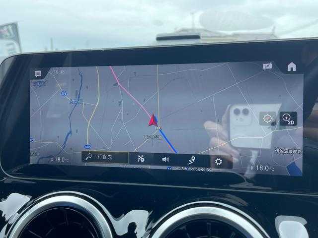 メルセデス・ベンツ ＧＬＡ２００ｄ 埼玉県 2020(令2)年 1.9万km 黒 ワンオーナー　/黒半革　/純正ナビ　/ＬＥＤヘッドライト　/地デジ　　/レーダーセフティＰ　/純正１８インチアルミホイール　/パワートランクグリッド　/アラウンドビューカメラ