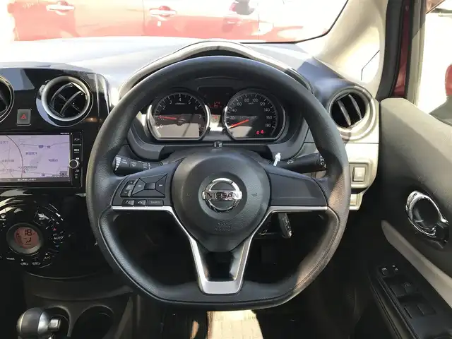 日産 ノート X FOUR 石川県 2018(平30)年 3.5万km ガーネットレッド 4WD/夏タイヤ積込み/純正ナビ/フルセグTV/Bluetooth/全周囲カメラ/ドライブレコーダー/デジタルインナーミラー/衝突被害軽減ブレーキ/コーナーセンサー/レーンキープアシスト/プッシュスタート/スマートキー/スペアキー１本/ステアリングスイッチ/LEDヘッドライト/オートライト/ETC