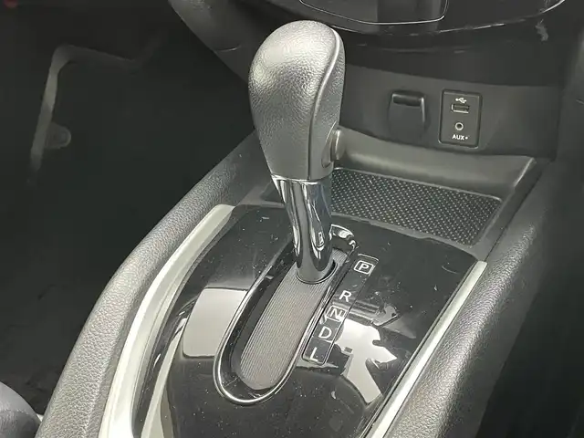 日産 エクストレイル 20X ブラックエクストリーマーX エマB 岡山県 2015(平27)年 8.5万km ダイヤモンドブラック 純正ナビ/【Bluetooth/フルセグTV/Cd/DVD/AUX】/アラウンドビューモニター　/前席シートヒーター/ＬＥＤヘッドライト/クルーズコントロール/コーナーセンサー（前後）/ビルトインＥＴＣ/衝突軽減ブレーキシステム/ブラインドスポットモニター/スペアキー×１