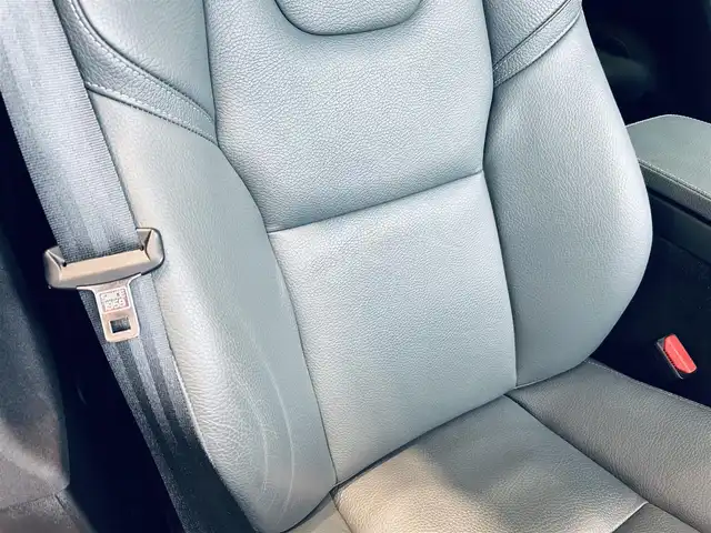 ボルボ ＸＣ９０ B5 AWD ノルディックED 大阪府 2020(令2)年 1.2万km サヴィルグレーメタリック 100台限定/サンルーフ/HarmanKardon/ACC/BLIS/純正ナビ/TV/360度カメラ/applecarplay/純正20インチAW/LEDヘッドライト/電動リアゲート/黒革/メモリ付きパワーシート/シートヒーター/ステアリングヒーター/自動駐車