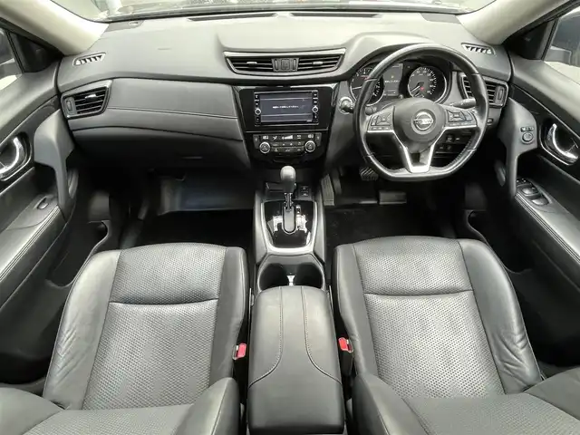 日産 エクストレイル 20Xi 滋賀県 2020(令2)年 5.6万km チタニウムカーキ 純正ナビ/Bluetooth・CD・DVD/フルセグTV/全方位カメラ/LEDヘッドライト/前後コーナーセンサー/ドライブレコーダー/プロパイロット/全席シートヒーター/純正18インチAW/ETC/電動リアゲート/オートホールド