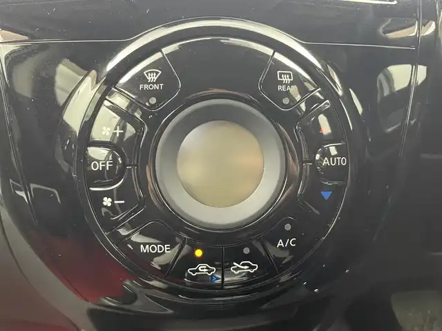 日産 ノート e－パワー X 富山県 2019(平31)年 0.9万km ブリリアントシルバー 純正ナビ（AM/FM/DVD/BT/フルセグ）/全方位カメラ/ドライブレコーダー/ETC/衝突被害軽減システム/レーンキープアシスト/コーナーセンサー/横滑り防止装置/アイドリングストップ/純正アルミホイール/純正フロアマット/オートハロゲンライト/ステアリングスイッチ/スマートキー