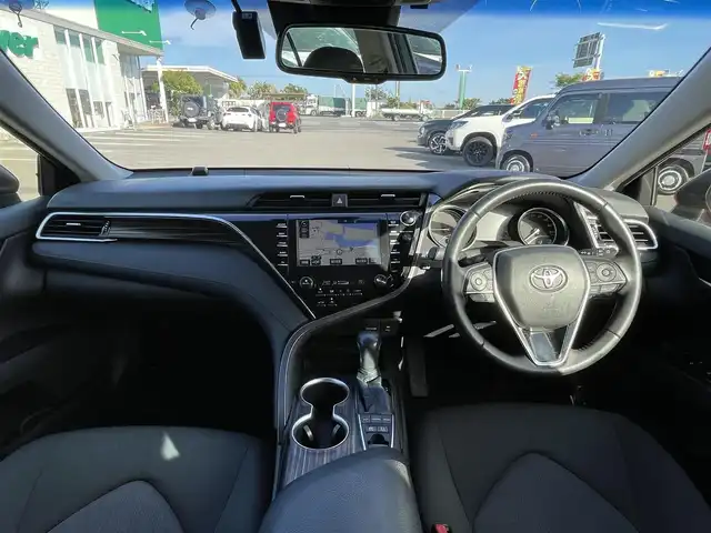 トヨタ カムリ G 宮崎県 2017(平29)年 9.4万km エモーショナルレッド 純正ナビ/　(AM/FM/BT/SD/DVD/TV)/サンルーフ/オートライト/オートハイビーム/クルーズコントロール/キープレーンアシスト/ドライブレコーダー/電動格納ミラー/純正アルミ　17インチ/純正マット/USB　前：１　後：２/シガーソケット/ETC2.0