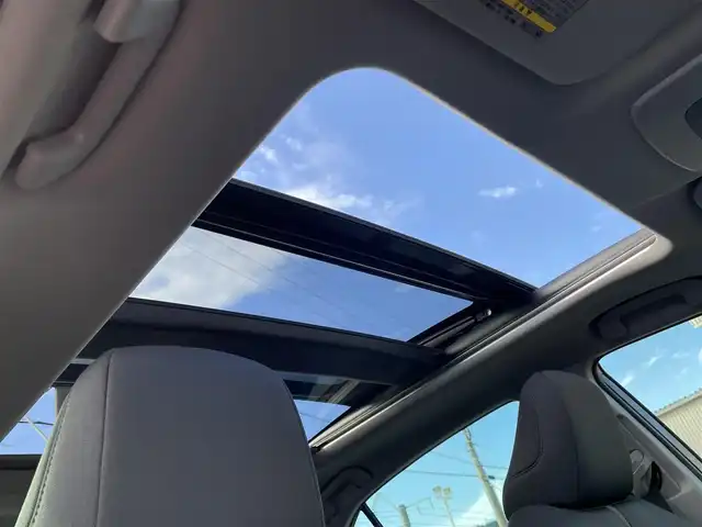 トヨタ カムリ G 宮崎県 2017(平29)年 9.4万km エモーショナルレッド 純正ナビ/　(AM/FM/BT/SD/DVD/TV)/サンルーフ/オートライト/オートハイビーム/クルーズコントロール/キープレーンアシスト/ドライブレコーダー/電動格納ミラー/純正アルミ　17インチ/純正マット/USB　前：１　後：２/シガーソケット/ETC2.0