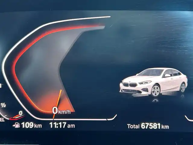 ＢＭＷ ＢＭＷ ２１８ｄ グランクーペ プレイ EDジョイ+ 佐賀県 2021(令3)年 6.8万km 白 純正ナビ/Bluetooth/USB/バックカメラ/ブラインドスポットモニター/アダクティブクルーズコントロール/オートホールド/１２Vソケット/デュアルエアコン/メモリー付きパワーシート/純正フロアマット/純正アルミ/衝突被害軽減システム/レーンキープアシスト/横滑り防止機能