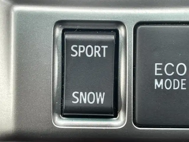 トヨタ マークＸ 250G リラックスセレクション 兵庫県 2010(平22)年 5.8万km ホワイトパールクリスタルシャイン 純正SDナビ/フルセグ/Bluetooth/CD/DVD/AUX/バックカメラ/ステアリングリモコン/革巻ステアリング/パワーシート/フォグランプ/カーテンエアバッグ/ETC/純正アルミホイール/スイッチスタート