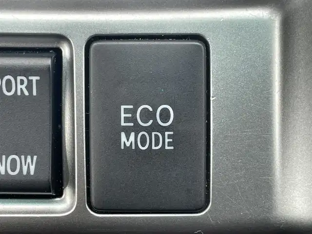 トヨタ マークＸ 250G リラックスセレクション 兵庫県 2010(平22)年 5.8万km ホワイトパールクリスタルシャイン 純正SDナビ/フルセグ/Bluetooth/CD/DVD/AUX/バックカメラ/ステアリングリモコン/革巻ステアリング/パワーシート/フォグランプ/カーテンエアバッグ/ETC/純正アルミホイール/スイッチスタート