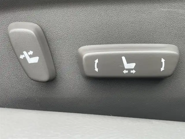 トヨタ マークＸ 250G リラックスセレクション 兵庫県 2010(平22)年 5.8万km ホワイトパールクリスタルシャイン 純正SDナビ/フルセグ/Bluetooth/CD/DVD/AUX/バックカメラ/ステアリングリモコン/革巻ステアリング/パワーシート/フォグランプ/カーテンエアバッグ/ETC/純正アルミホイール/スイッチスタート