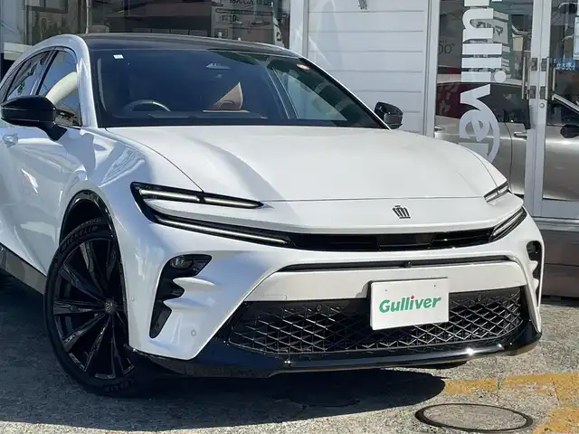 トヨタ クラウン スポーツ Z 神奈川県 2024(令6)年 1.3万km プレシャスホワイトパール 純正122.3インチディスプレイオーディオ/　（コネクティッドナビ・Bluetooth）/フルセグTV/パノラマルーフ/サンドブラウン本革シート/前席パワーシート/前席シートヒーター/エアシート/ステアリングヒーター/トヨタセーフティセンス/トヨタチームメイト/パノラミックビューモニター/デジタルインナーミラー/レーダークルーズコントロール/ブラインドスポットモニター/ヘッドアップディスプレイ/縦置き置くだけ充電/パワーバックドア/ビルトインETC2.0/スマートキー×2/保証書/取扱説明書