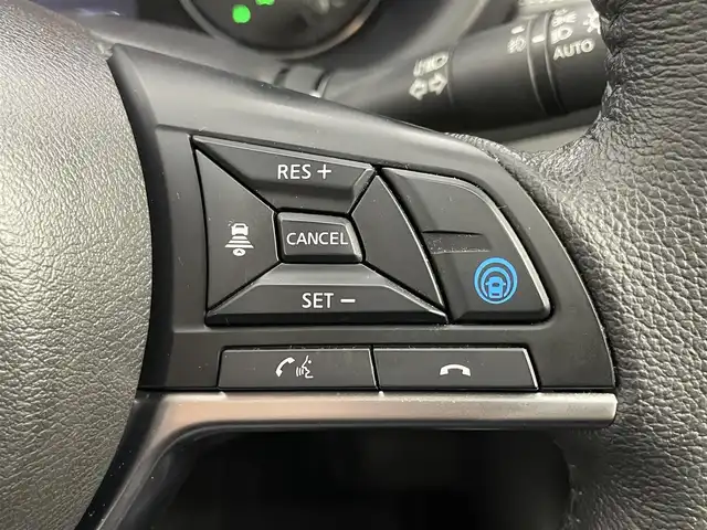 日産 キックス X 埼玉県 2021(令3)年 6.3万km ブリリアントホワイトパール/ピュアブラック 2トーン プロパイロット　純正９インチナビ　アラウンドビューモニター　ビルトインＥＴＣ　ドライブレコーダー　レーダークルーズコントロール　インテリジェントルームミラー　ハーフレザー　オートライト　ＬＥＤライト