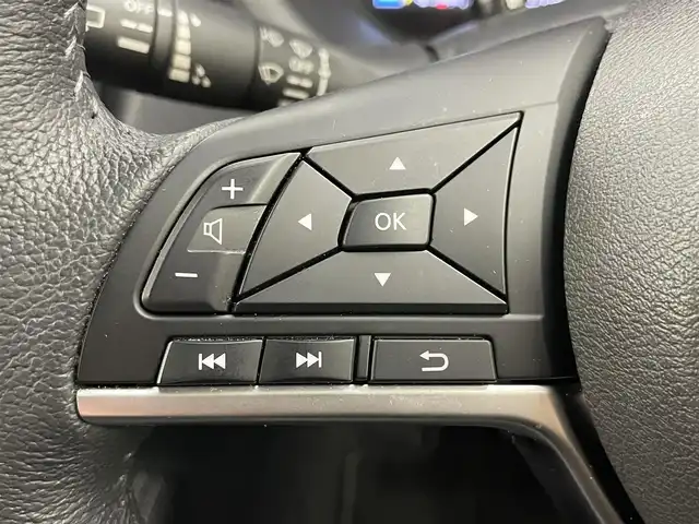 日産 キックス X 埼玉県 2021(令3)年 6.3万km ブリリアントホワイトパール/ピュアブラック 2トーン プロパイロット　純正９インチナビ　アラウンドビューモニター　ビルトインＥＴＣ　ドライブレコーダー　レーダークルーズコントロール　インテリジェントルームミラー　ハーフレザー　オートライト　ＬＥＤライト