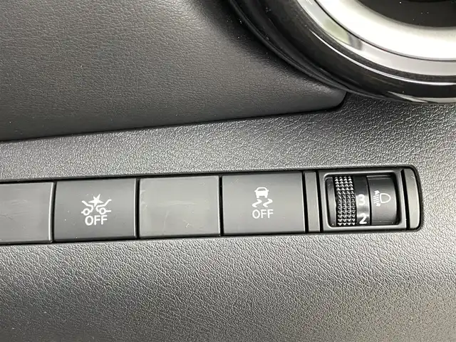 日産 キックス X 埼玉県 2021(令3)年 6.3万km ブリリアントホワイトパール/ピュアブラック 2トーン プロパイロット　純正９インチナビ　アラウンドビューモニター　ビルトインＥＴＣ　ドライブレコーダー　レーダークルーズコントロール　インテリジェントルームミラー　ハーフレザー　オートライト　ＬＥＤライト