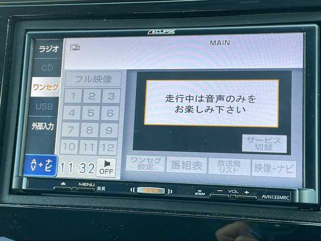 車両画像12