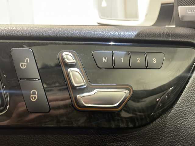 メルセデス・ベンツ ＧＬＥ３５０ｄ 4マチック クーペ スポーツ 新潟県 2018(平30)年 4.4万km ダイヤモンドホワイト パノラミックスライディングルーフ/レーダーセーフティパッケージ/-アクティブブレーキアシスト/-リアCPA/-PRESAFE/-レーンキープアシスト/-ブラインドスポットアシスト/-ディスタンスパイロットディストロニック/-ステアリングパイロット/純正HDDナビ /・CD/DVD/Bluetooth/USB/フルセグ/360°カメラシステム/ドライブレコーダー（前後）/黒革シート/シートヒーター （全席）/メモリー付パワーシート（フロント）/EASY-PACK自動開閉テールゲート/純正21インチアルミホイール/LEDヘッドライト/パークトロニック