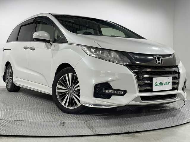 ホンダ オデッセイ アブソルート ホンダセンシング 広島県 2020(令2)年 3.4万km プラチナホワイトパール 純正8型ナビ/・フルセグTV/・Bluetooth/・CD/DVD/後席モニター/両側電動スライドドア/ホンダセンシング/・衝突軽減ブレーキ/・レーンキープアシスト/・アダプティブクルーズコントロール/ハーフレザーシート/バックカメラ/ETC/ドラレコ/HDMI/パワーシート/LEDヘッドライト