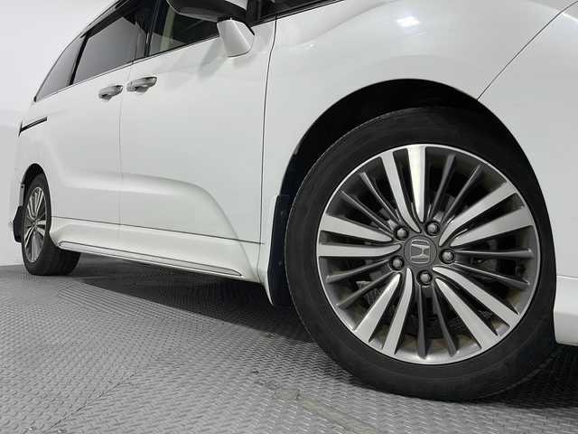 ホンダ オデッセイ アブソルート ホンダセンシング 広島県 2020(令2)年 3.4万km プラチナホワイトパール 純正8型ナビ/・フルセグTV/・Bluetooth/・CD/DVD/後席モニター/両側電動スライドドア/ホンダセンシング/・衝突軽減ブレーキ/・レーンキープアシスト/・アダプティブクルーズコントロール/ハーフレザーシート/バックカメラ/ETC/ドラレコ/HDMI/パワーシート/LEDヘッドライト