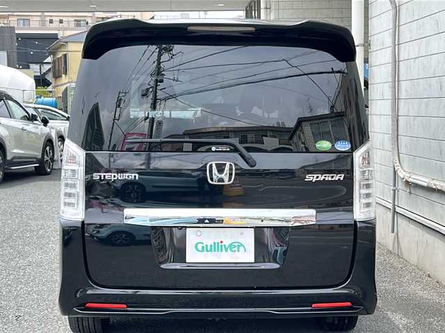 ホンダ ステップワゴン スパーダ Z 神奈川県 2013(平25)年 10.5万km プレミアムスパークルブラックパール 純正9インチSDナビ/【CD/DVD/SD/フルセグTV/BT】/バックカメラ/フリップダウンモニター/純正16インチAW/両側パワースライドドア/アイドリングストップ/パドルシフト/ステアリングスイッチ/ビルトインETC/純正フロアマット/スマートキー/スペアキー/新車時保証書/取扱説明書