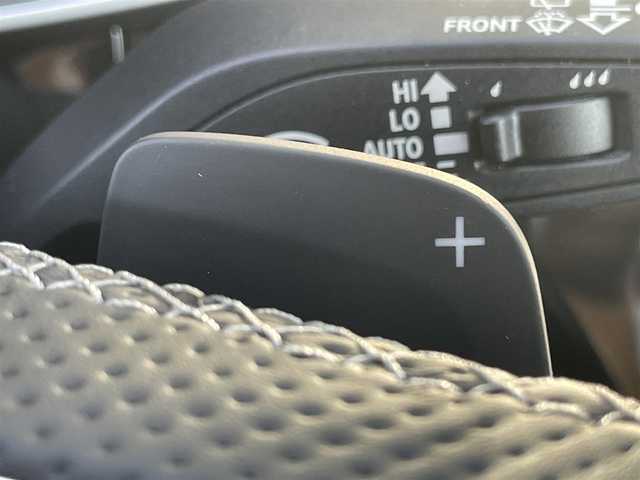 アウディ Ｑ３ 35TDIクワトロ Sライン 石川県 2021(令3)年 1.2万km 白 グレー革シート/シートヒーター/衝突軽減Ｂ/アダプティブクルーズコントロール/ブラインドスポットモニター/純正ナビ/フルセグＴＶ/Ｂａｎｇ＆Ｏｌｆｕｓｅｎ/３６０カメラ/クリアランスソナー/電動リアゲート/ＬＥＤヘッドライト/アンビエントライト