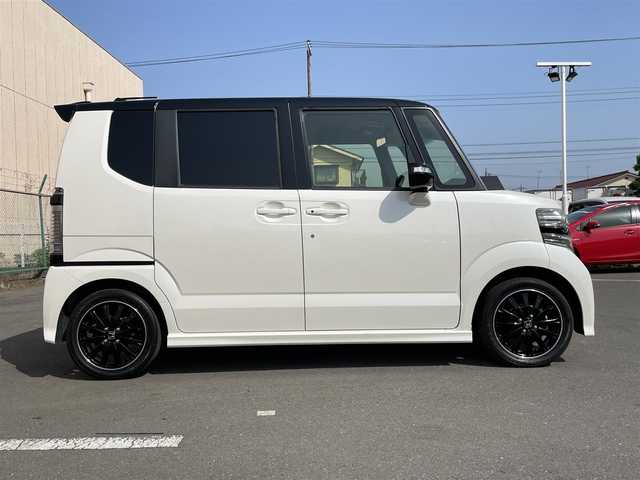 ホンダ Ｎ ＢＯＸ 2トーン G ターボ SSパッケージ 東京都 2016(平28)年 6.6万km プレミアムホワイトパールⅡ 純正ナビ/バックモニター/シティブレーキアクティブシステム/クルーズコントロール/シートヒーター/両側パワースライドドア/ＥＴＣ/横滑り抑制機能/ＥＣＯＮモード/ステアリングリモコン/オートエアコン
