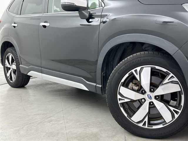 スバル フォレスター ハイブリッド アドバンス 福岡県 2019(平31)年 5万km クリスタルブラックシリカ 純正ナビ（ＢＴ，フルセグＴＶ）　/Ｂ，Ｓカメラ　/ＥＴＣ　/デジタルルームミラー　/ＡＣＣ　/コーナーセンサー　/衝突被害軽減ブレーキ　/レーンキープ　/ＢＳＭ　/パドルシフト　/ステアリングヒーター　/全席シートヒーター