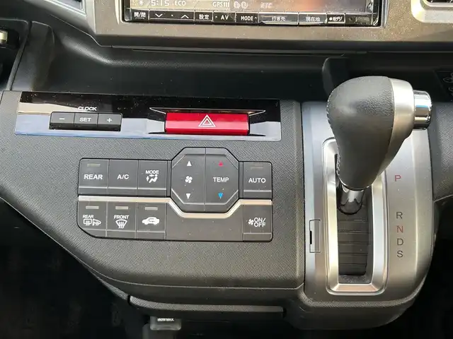 ホンダ ステップワゴン スパーダ Z クールスピリット 栃木県 2012(平24)年 6万km ホワイトオーキッドパール ALPINE10.2インチフリップダウンモニター/ALPINE8インチナビ/フルセグTV/DVD/Bluetooth/バックカメラ/ETC/前ドライブレコーダー/両側パワースライドドア/クルーズコントロール/スマートキー×2/HIDオートライト/フォグランプ/純正17インチAW/車高調/社外テールランプ/アイドリングストップ/横滑り防止装置/保証書/取説/パドルシフト/ドアバイザー/電動格納ミラー