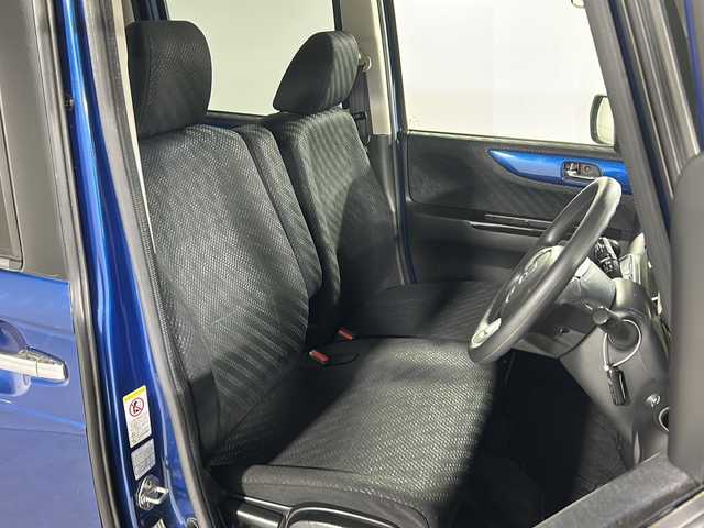 ホンダ Ｎ ＢＯＸ SSパッケージ 福岡県 2014(平26)年 6.3万km プレミアムダイナミックブルーパール 両側パワースライドドア　/衝突軽減ブレーキ　/横滑り防止装置　/バックカメラ　/社外フロアマット　/ベンチシート　/プッシュスタートボタン　/スマートキー　/ホンダ純正ナビラジオＣＤ