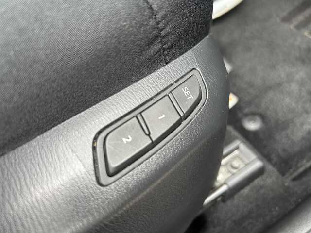 マツダ ＣＸ－８ XD プロアクティブ 大阪府 2019(平31)年 5.6万km ジェットブラックマイカ 純正ナビ/   フルセグTV/CD/DVD/Bluetooth/USB/全方位モニター/後席モニター/ターボ車/衝突軽減ブレーキ/ＢＳＭ/前席シートヒーター/ヘッドアップディスプレイ/電動リアゲート/パワーシート/レーダークルーズコントロール/レーンキープアシスト/アイドリングストップ/前方ドライブレコーダー/純正19インチアルミホイール/純正フロアマット/プッシュスタート/スマートキー/ＥＴＣ/ＬＥＤライト/ルーフレール/禁煙車
