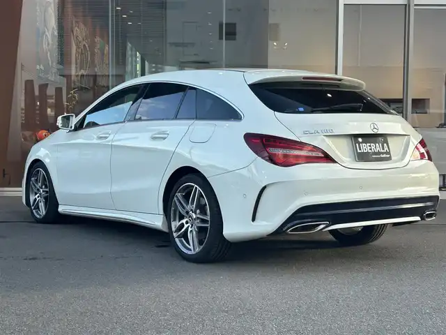 メルセデス・ベンツ ＣＬＡ１８０ Sブレイク AMG スタイル 鹿児島県 2017(平29)年 5.1万km カルサイトホワイト 純正ナビ/CD/DVD再生/フルセグTV/Bluetoothオーディオ/バックカメラ/前後ドライブレコーダー/ハーフレザーシート/運転席パワーシート/前席シートヒーター/電動リアゲート/オートライト/前後コーナーセンサー/純正フロアマット/ETC