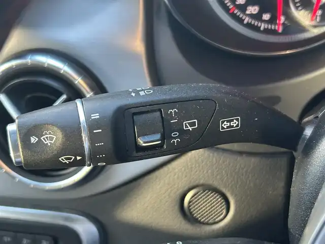 メルセデス・ベンツ ＣＬＡ１８０ Sブレイク AMG スタイル 鹿児島県 2017(平29)年 5.1万km カルサイトホワイト 純正ナビ/CD/DVD再生/フルセグTV/Bluetoothオーディオ/バックカメラ/前後ドライブレコーダー/ハーフレザーシート/運転席パワーシート/前席シートヒーター/電動リアゲート/オートライト/前後コーナーセンサー/純正フロアマット/ETC